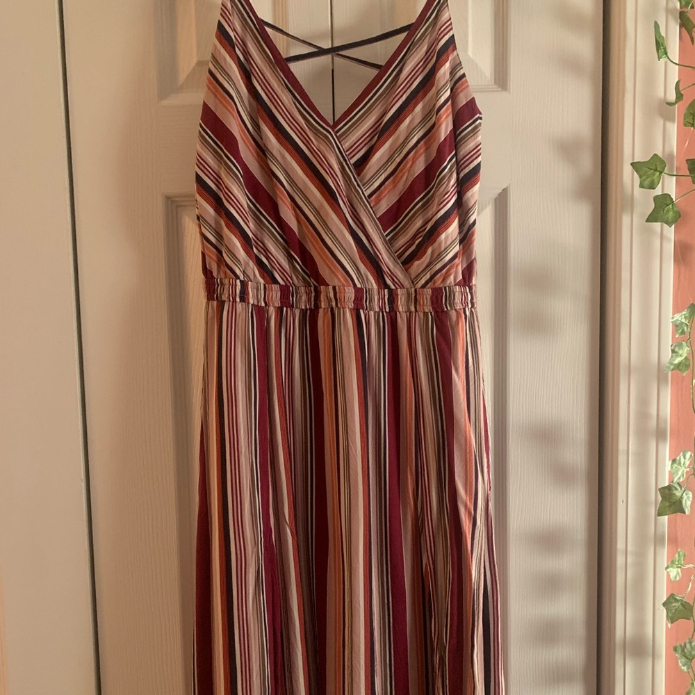 Crossed back sundress